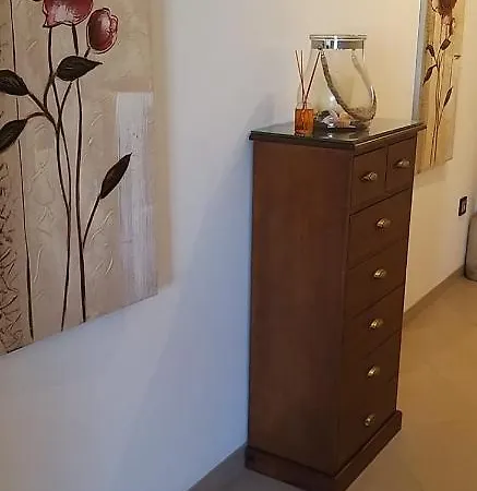 Apartamento Reformado Y Luminoso En De La Frontera *
